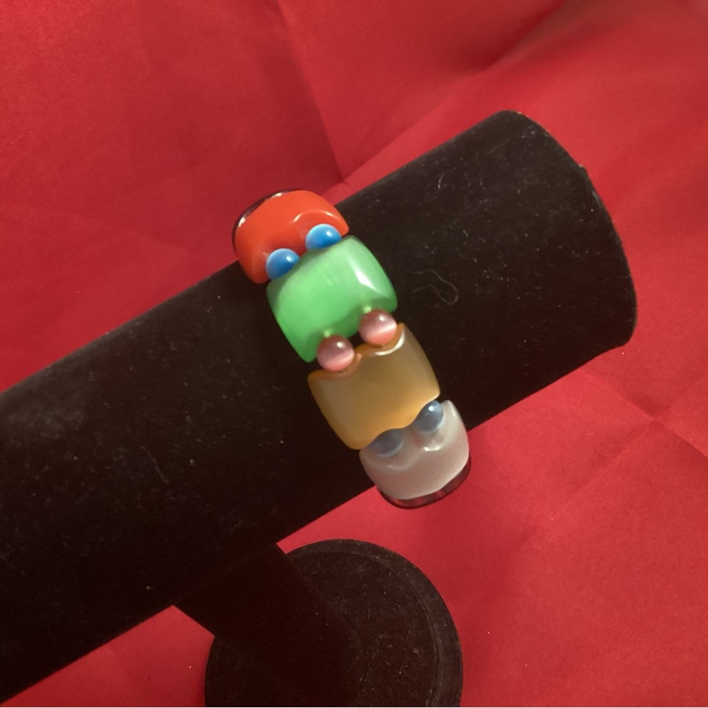 Multicolor beaded elastic bracelet